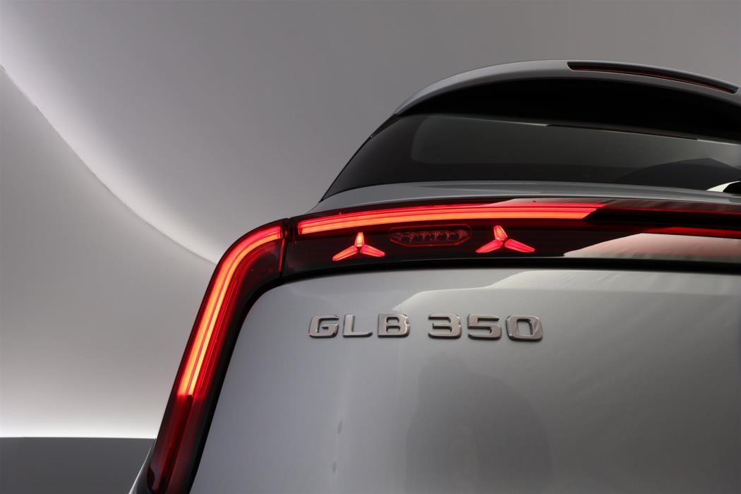 Mercedes-Benz GLB 2026