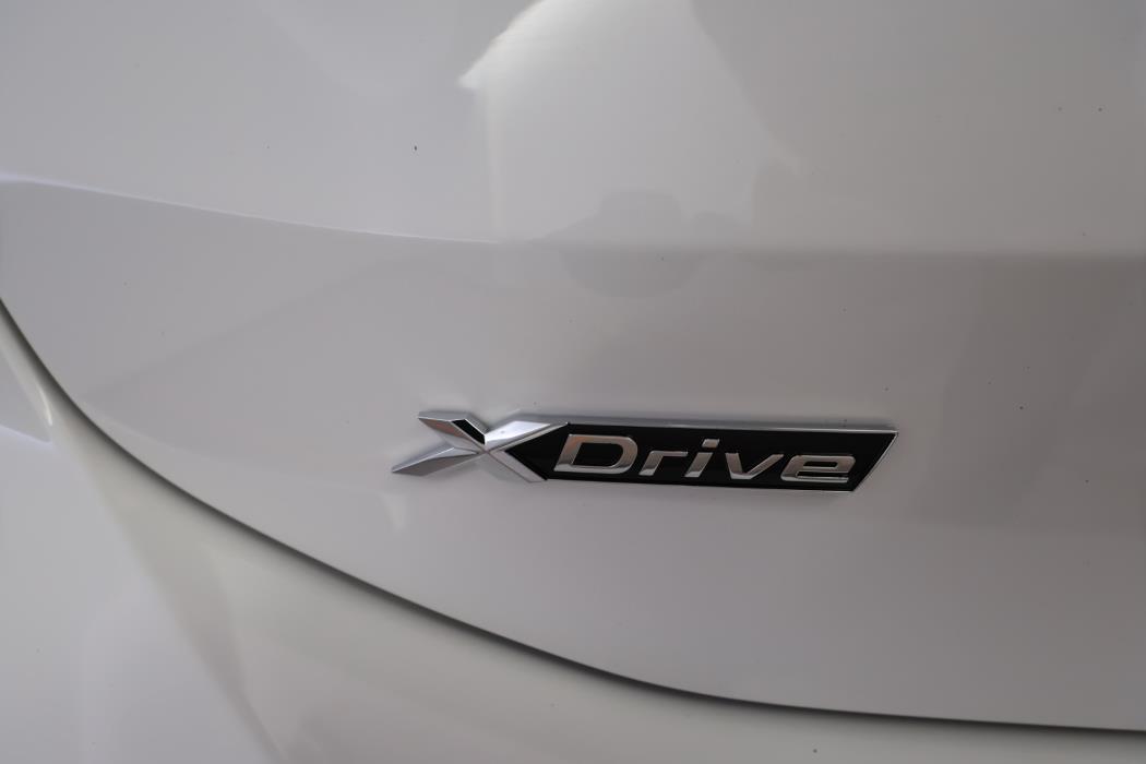 BMW 225 2023