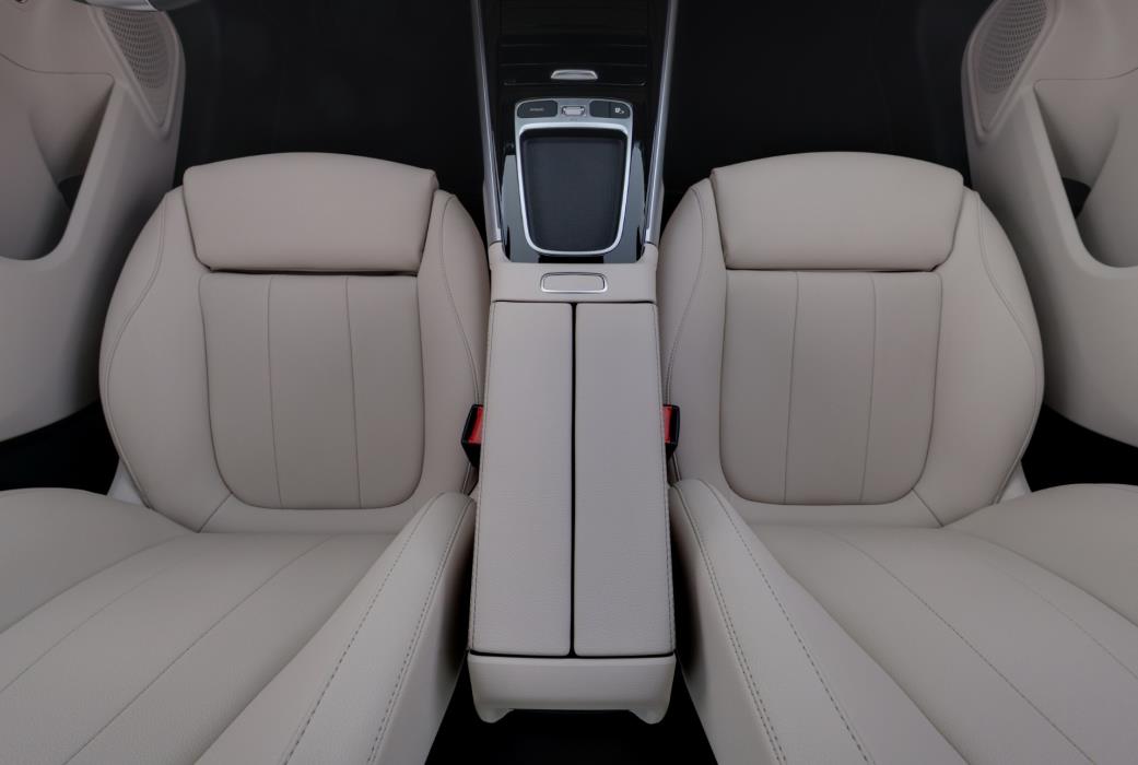 Mercedes-Benz EQB 2024
