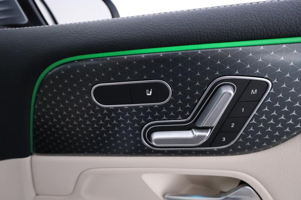 Mercedes-Benz EQB 2024