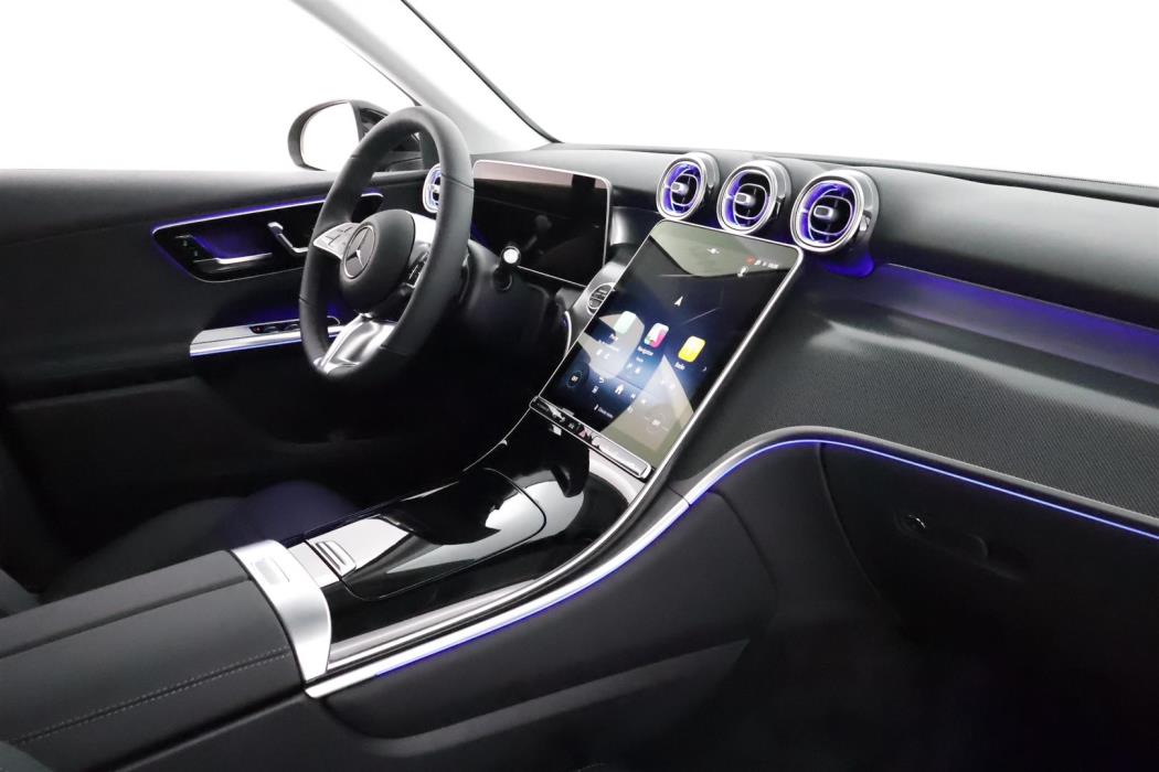 Mercedes-Benz GLC 2025