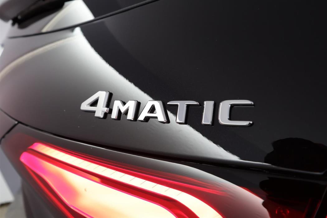 Mercedes-Benz GLC 2025