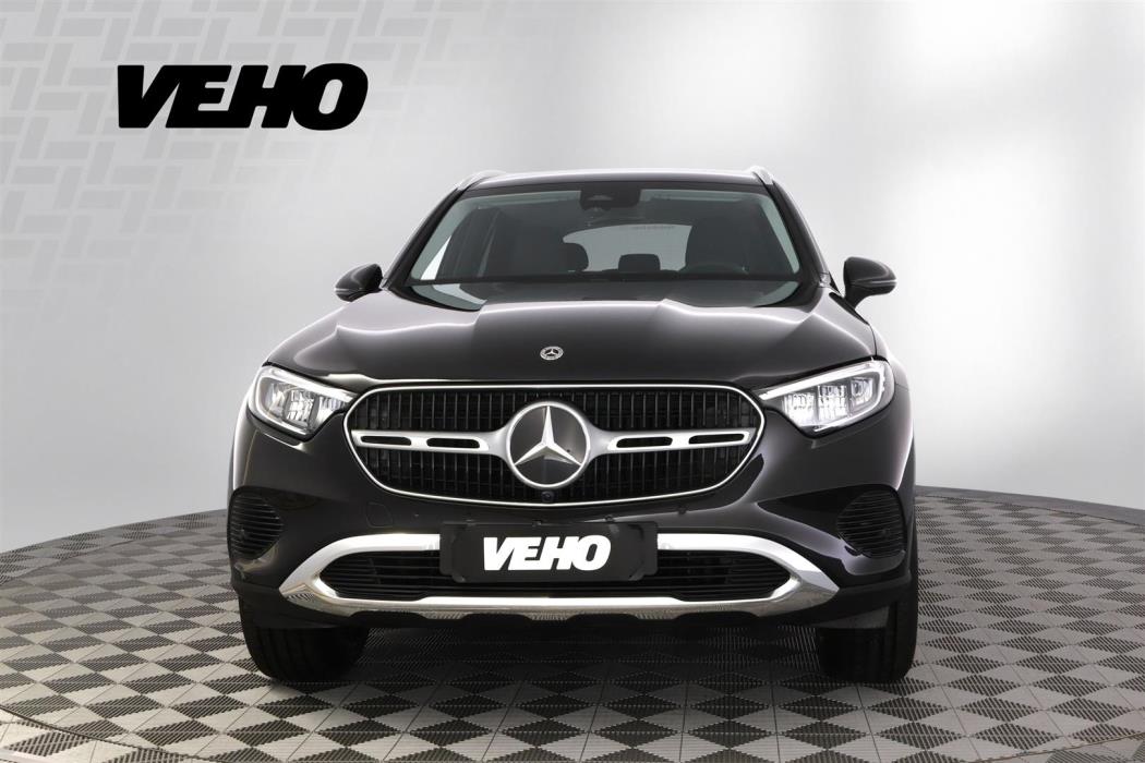 Mercedes-Benz GLC 2025