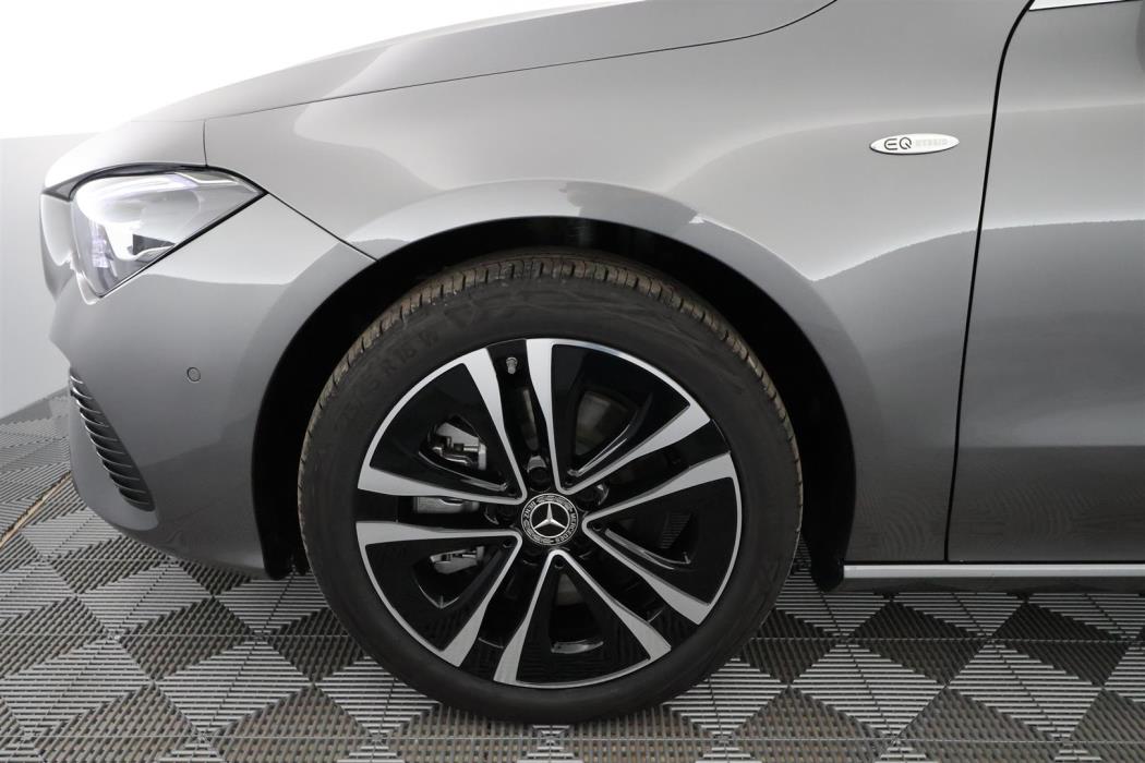 Mercedes-Benz CLA 2025