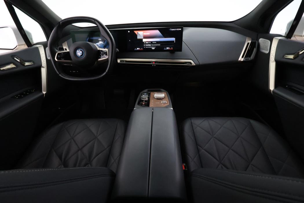 BMW ix M60 2022