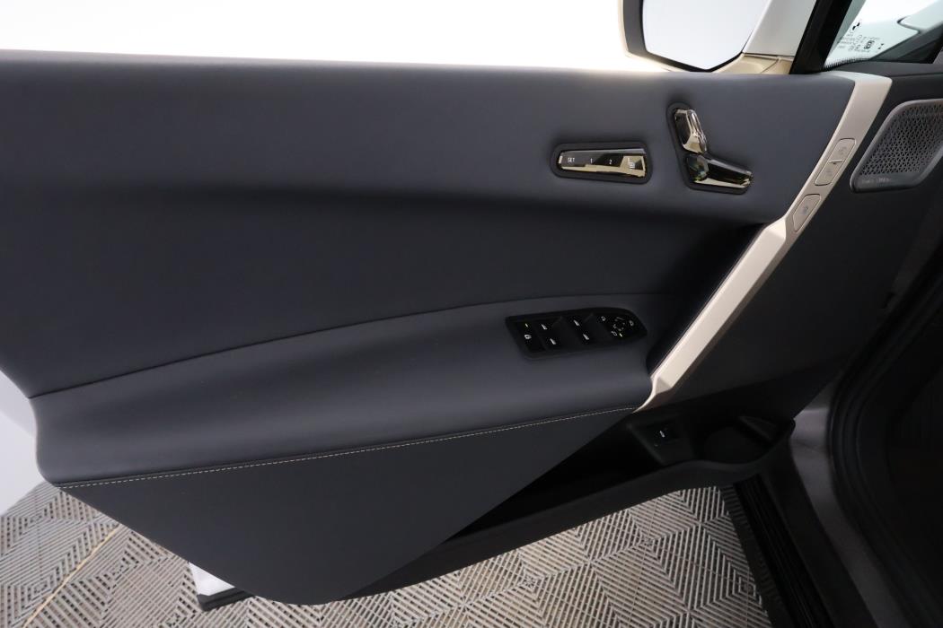 BMW ix M60 2022