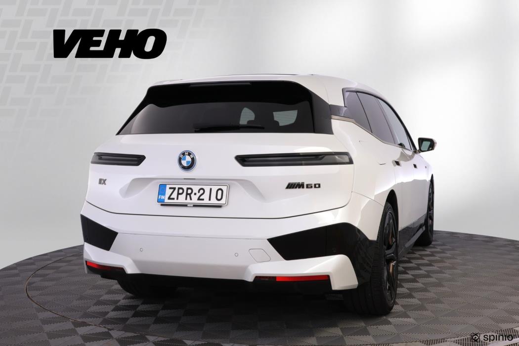 BMW ix M60 2022