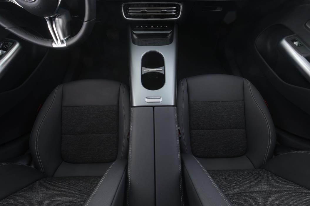 Mercedes-Benz CLA 2025