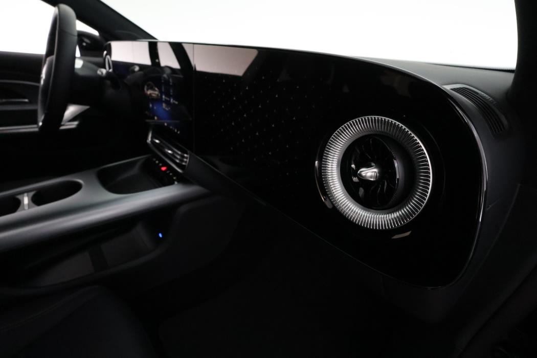 Mercedes-Benz CLA 2025