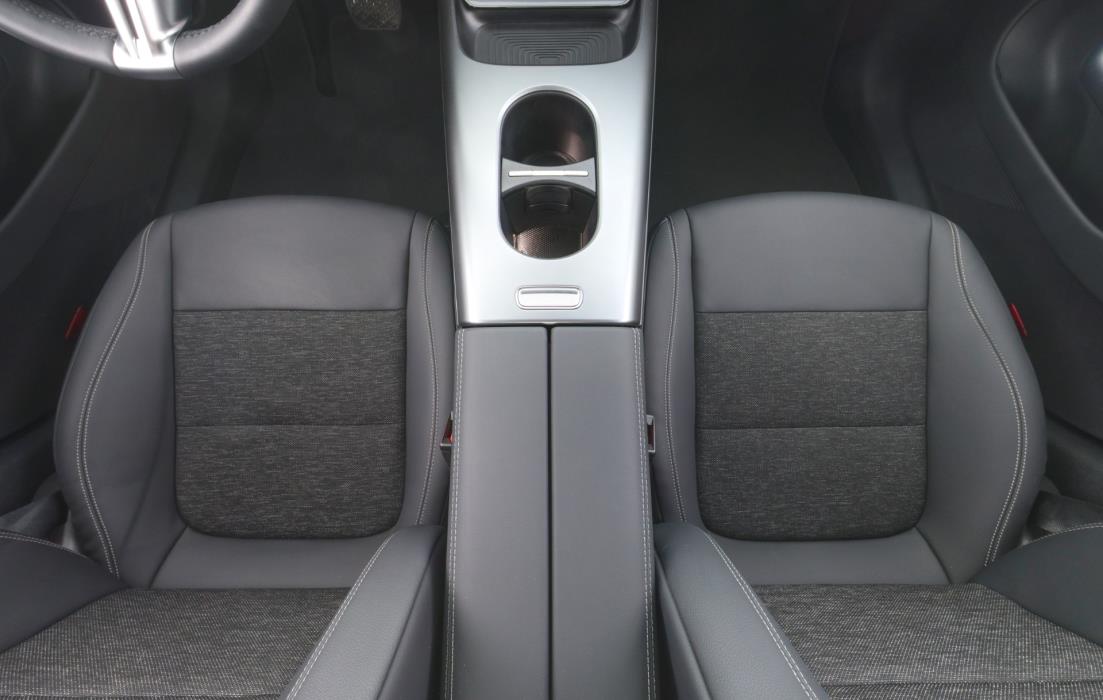 Mercedes-Benz CLA 2025