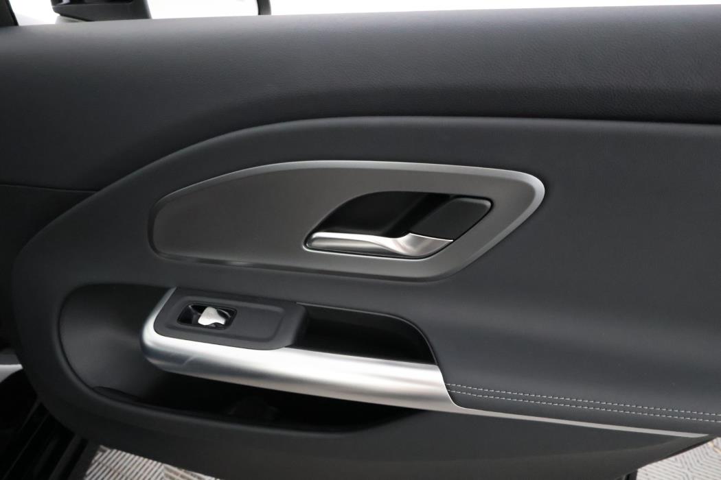 Mercedes-Benz CLA 2025