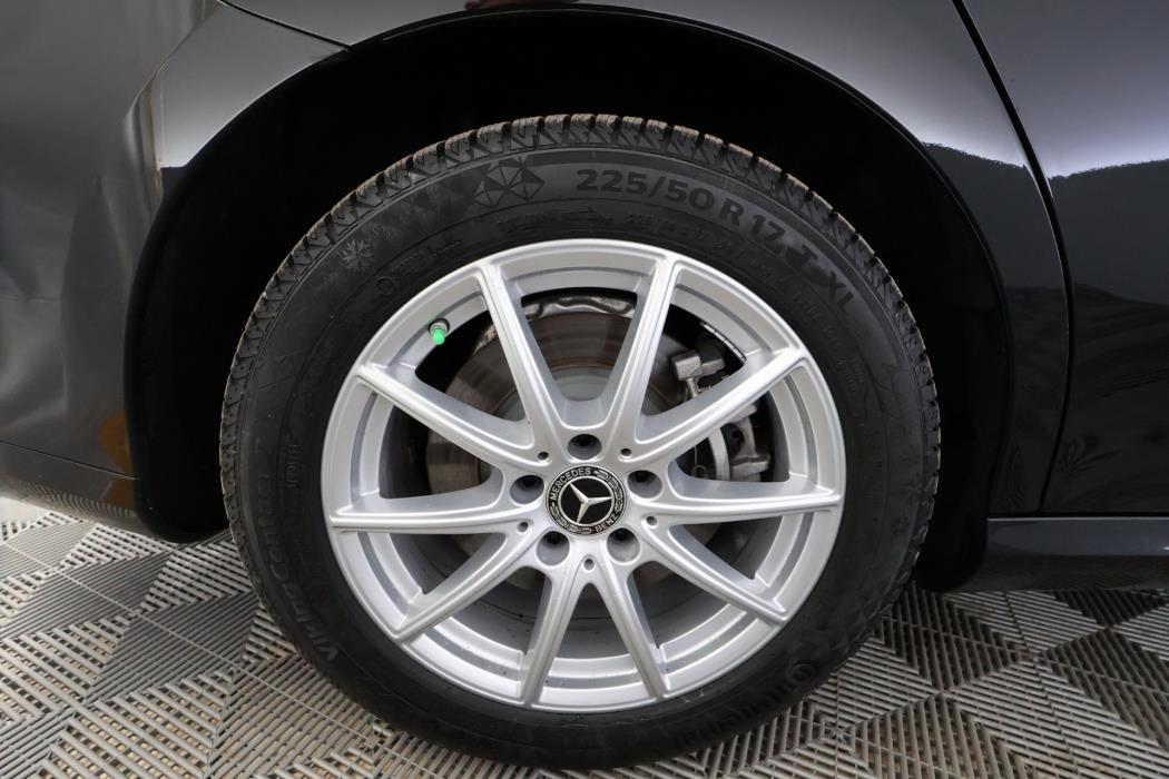 Mercedes-Benz CLA 2025