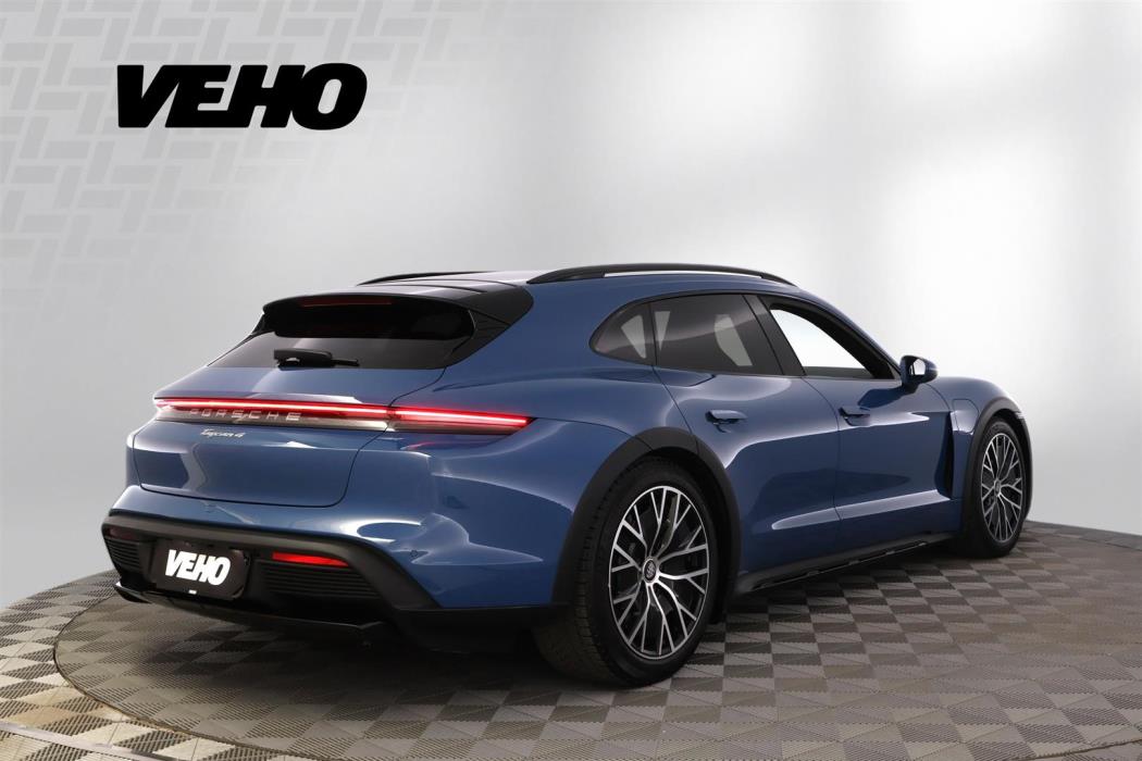 PORSCHE TAYCAN 2022