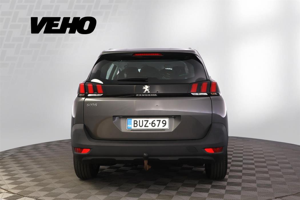 Peugeot 5008 2017