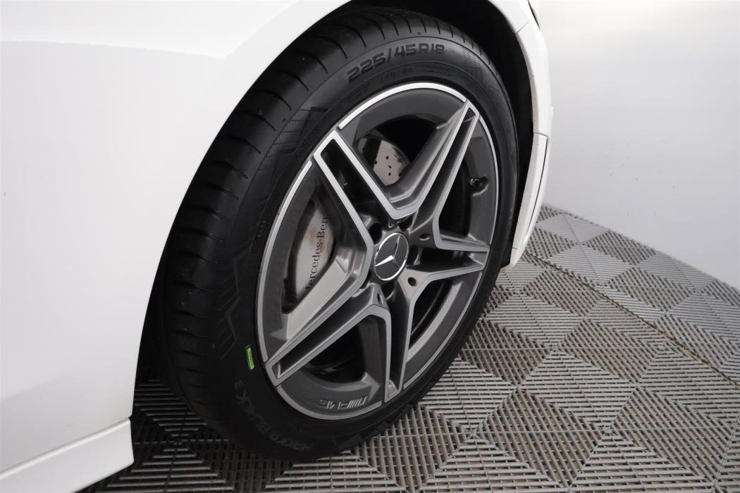 Mercedes-Benz C 2019