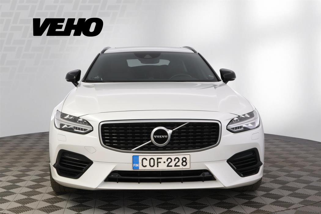 VOLVO V90 2020