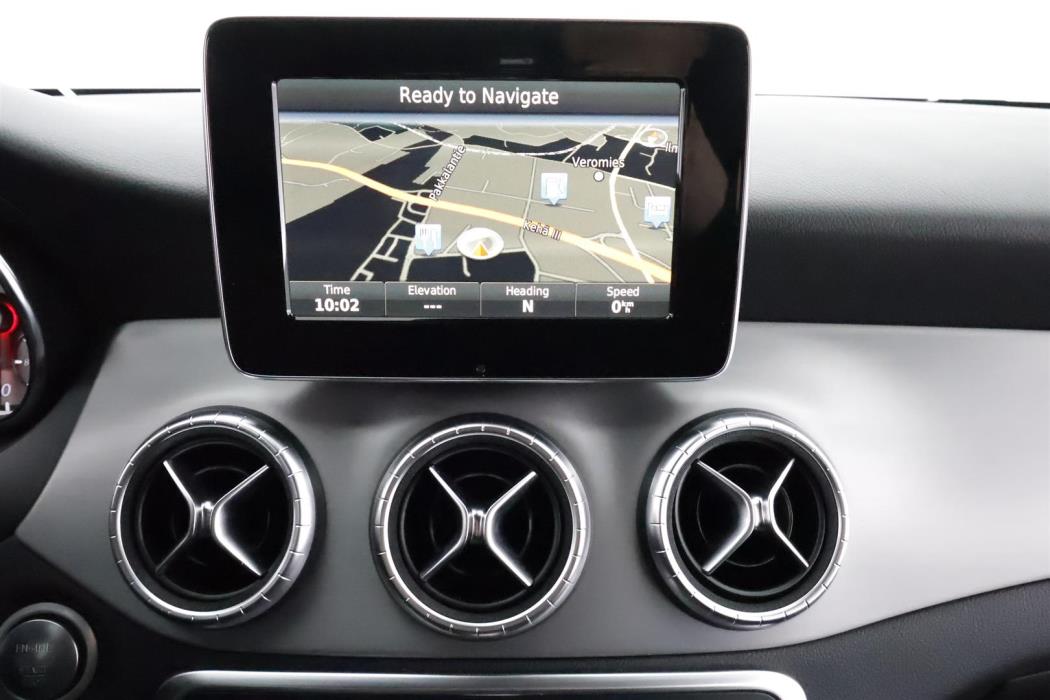 Mercedes-Benz CLA 2015