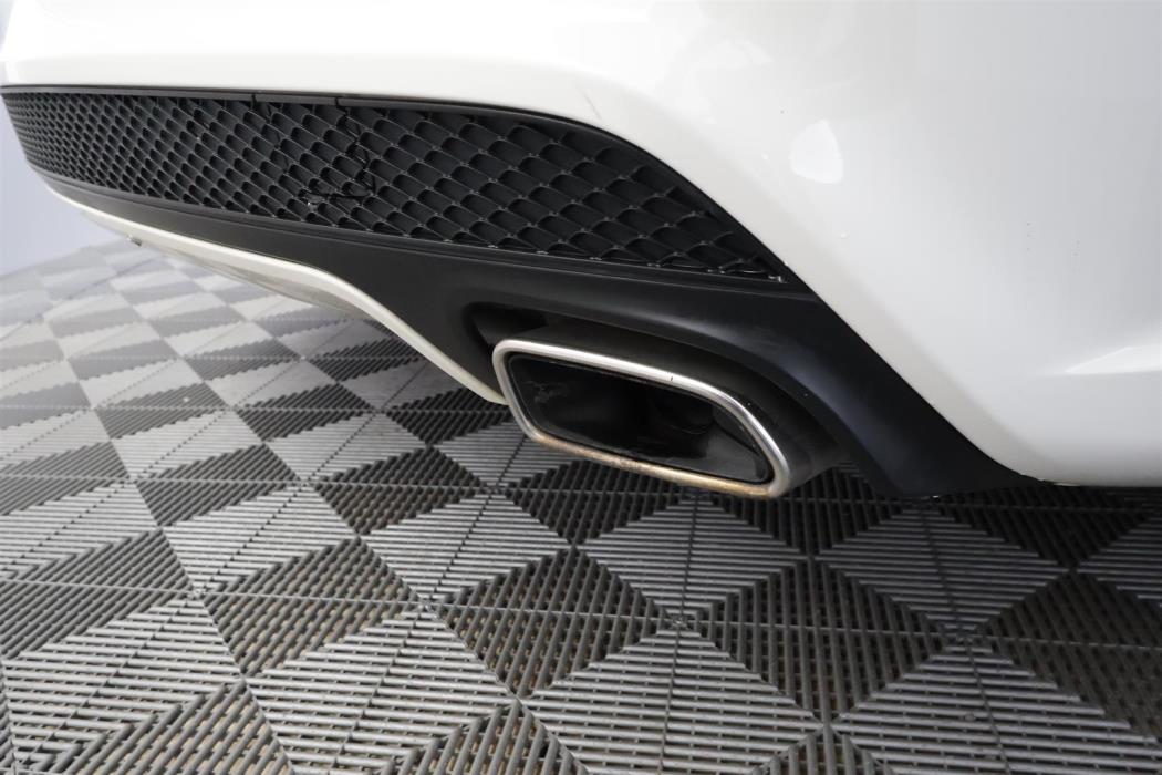 Mercedes-Benz CLA 2015