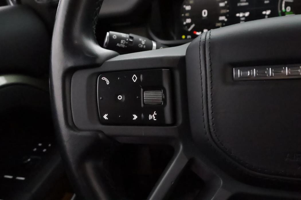 LAND ROVER DEFENDER 2023
