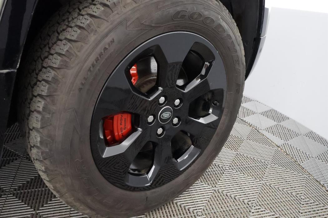 LAND ROVER DEFENDER 2023