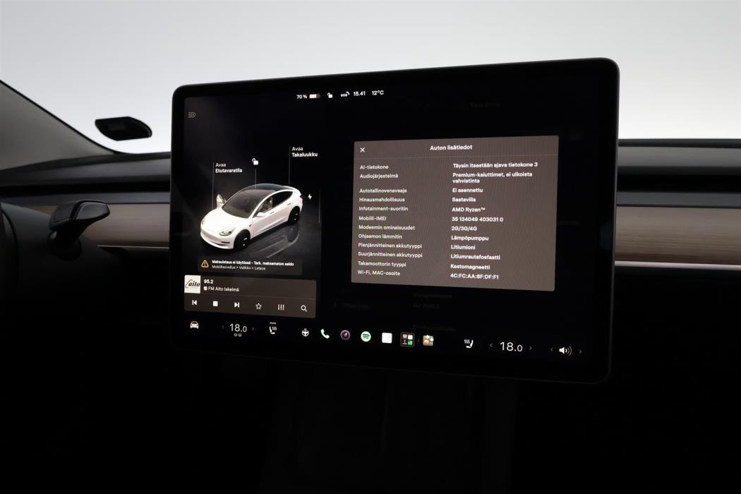Tesla Model 3 2023