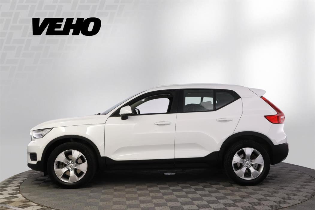 Volvo XC40 2021