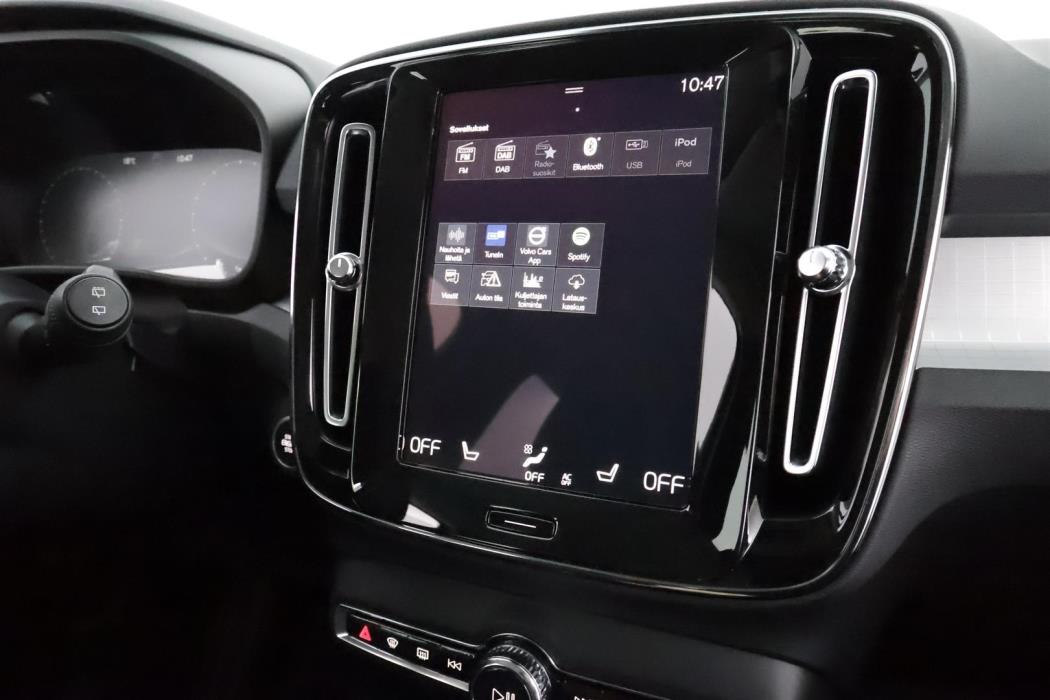 Volvo XC40 2021