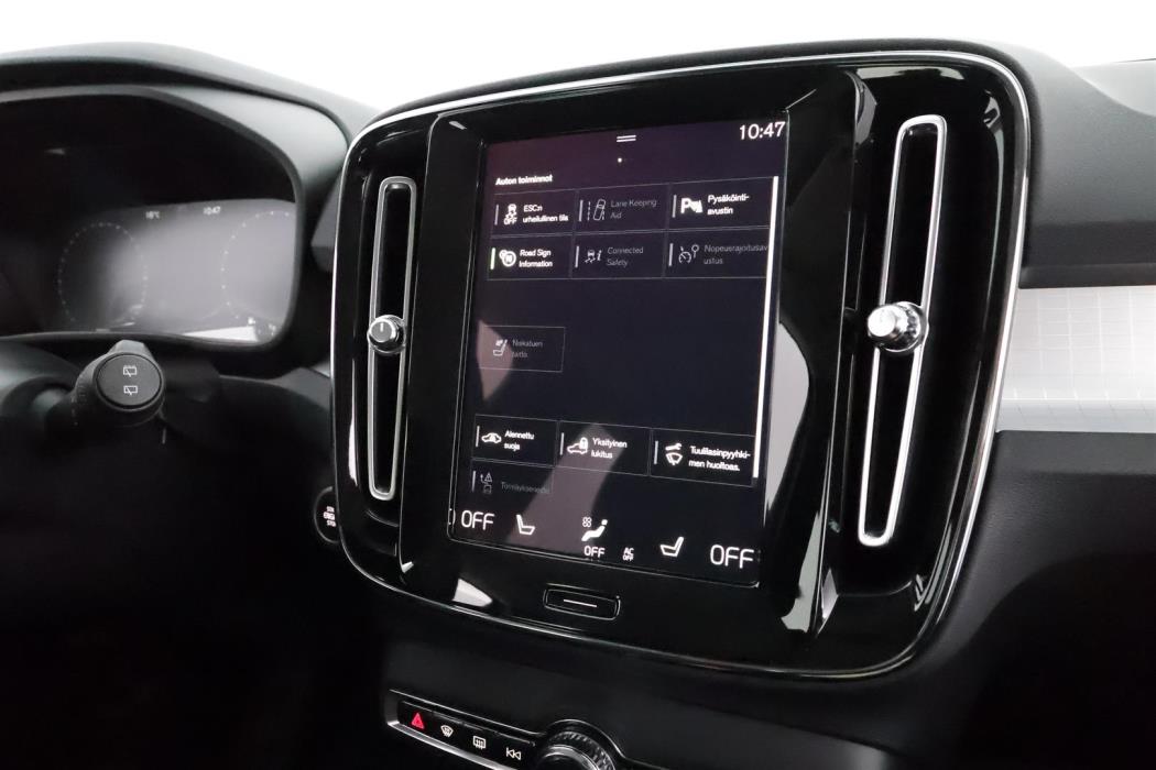 Volvo XC40 2021