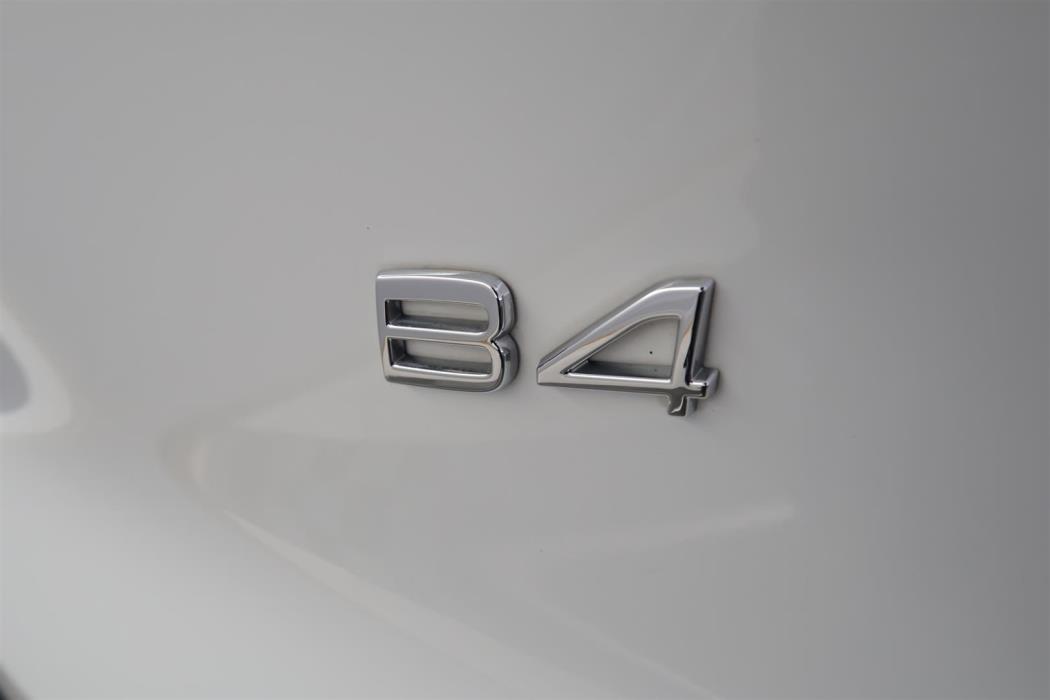 Volvo XC40 2021