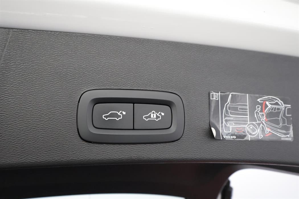 Volvo XC40 2021
