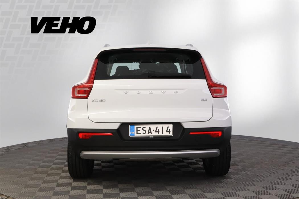 Volvo XC40 2021