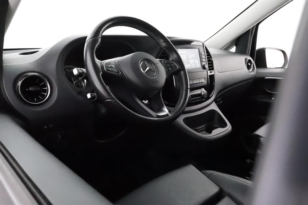 Mercedes-Benz Vito 2023