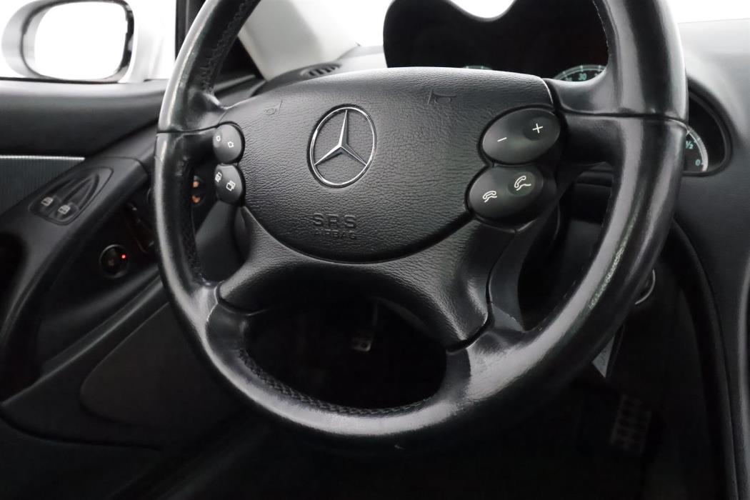 Mercedes-Benz SL 2003