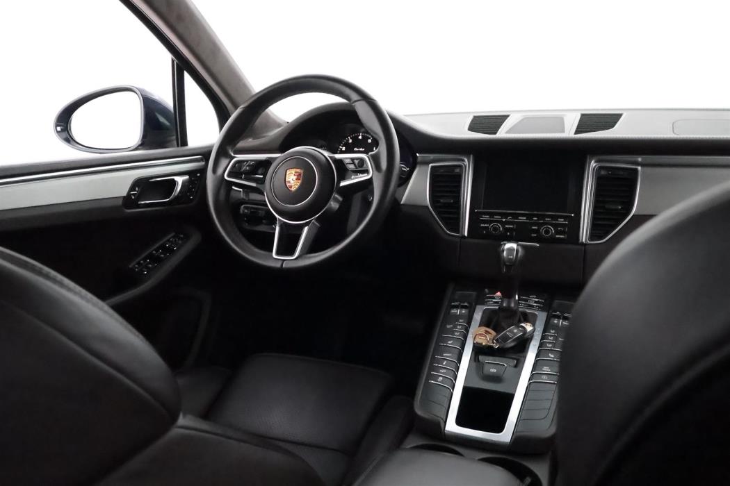 Porsche Macan 2015