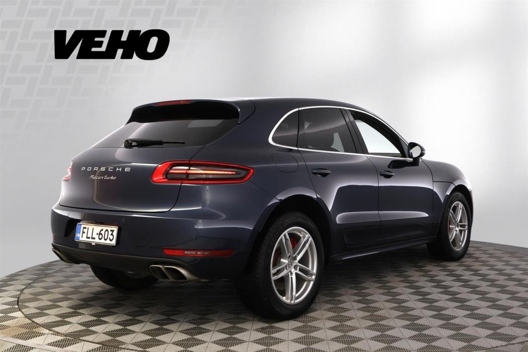 Porsche Macan 2015