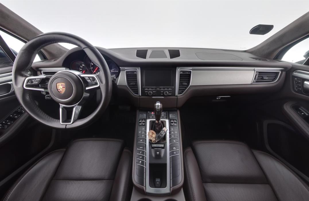 Porsche Macan 2015