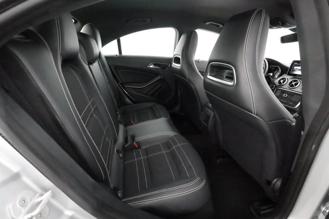 MERCEDES-BENZ CLA 2016