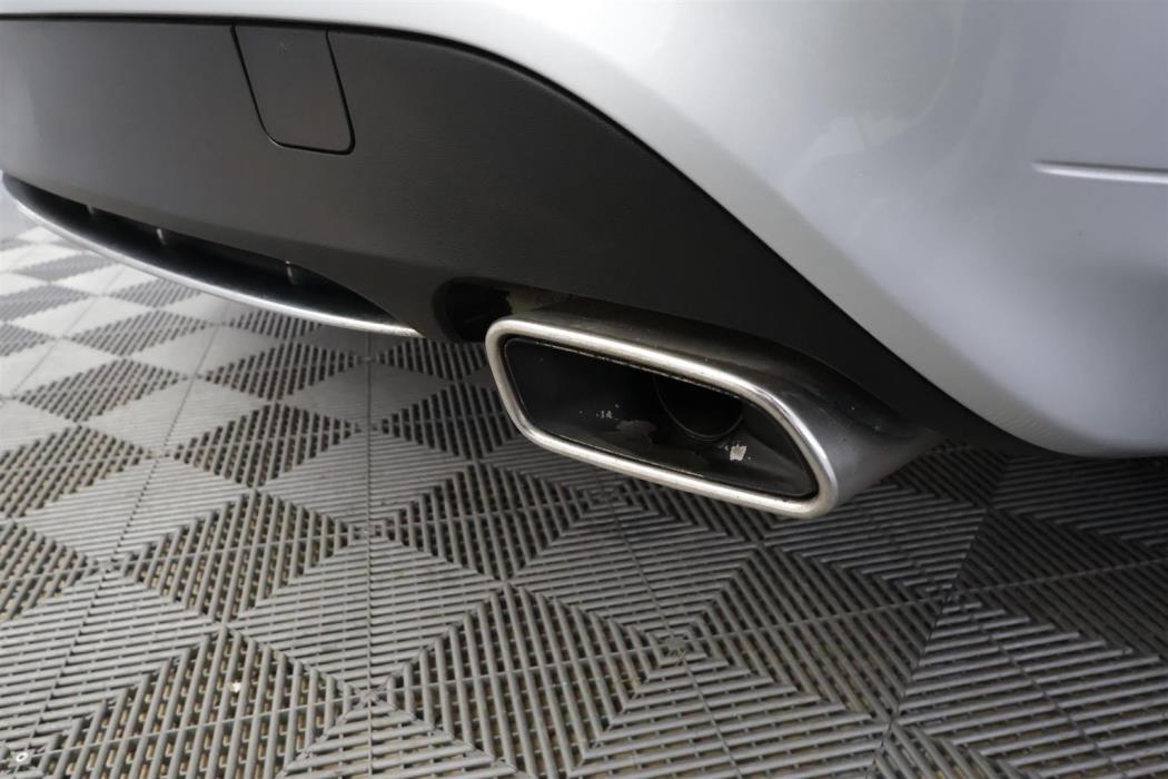 MERCEDES-BENZ CLA 2016