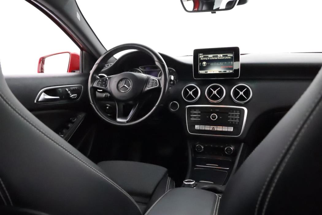 Mercedes-Benz A 2016