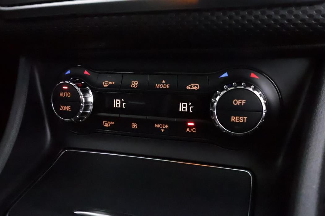 Mercedes-Benz A 2016