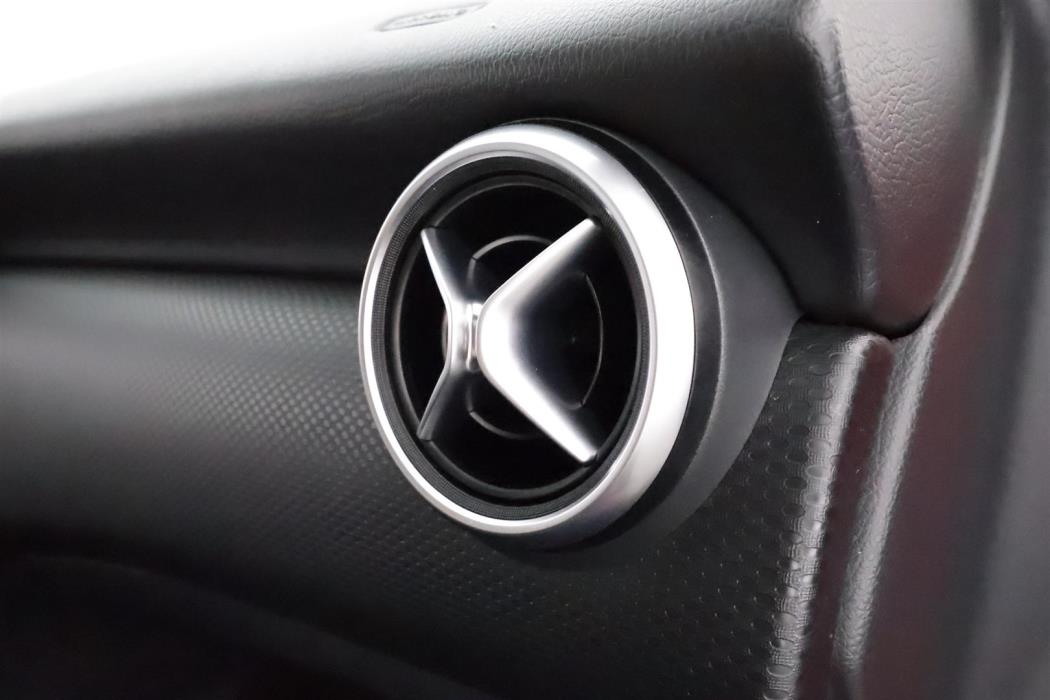 Mercedes-Benz A 2016