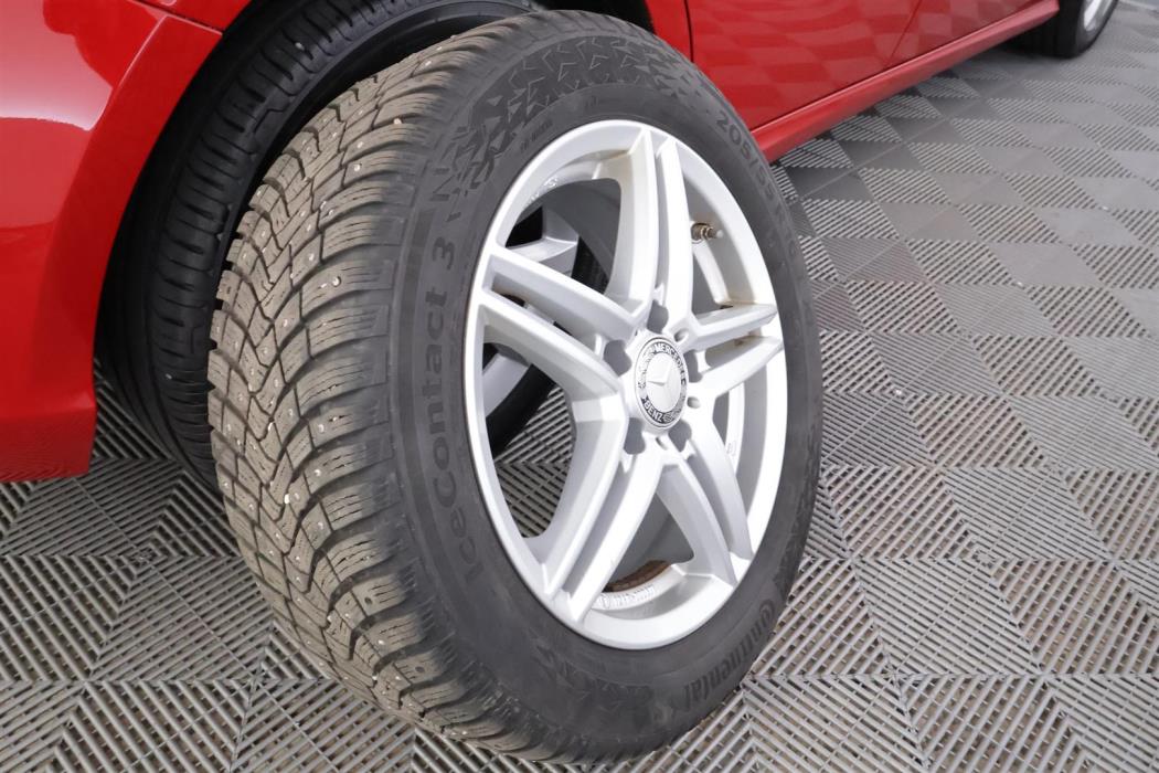 Mercedes-Benz A 2016