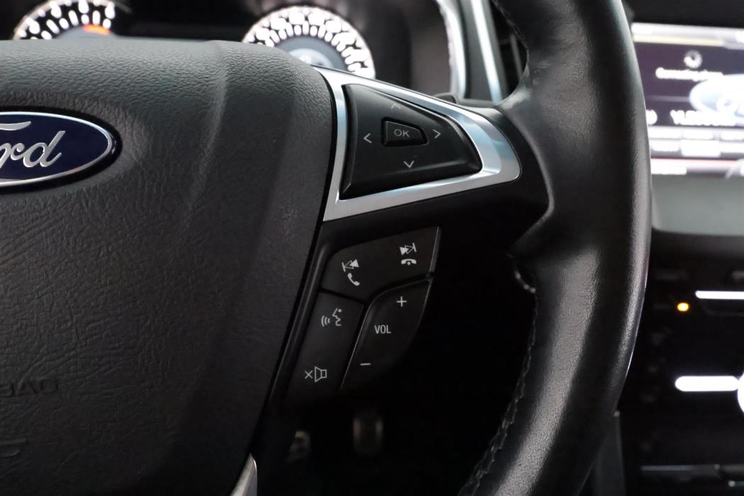 Ford Edge 2016