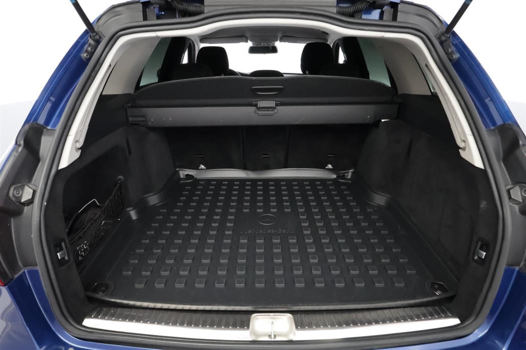 Mercedes-Benz C 2017