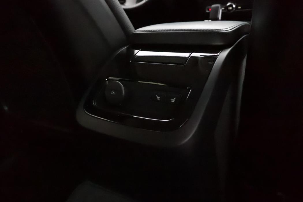 Volvo V60 2024