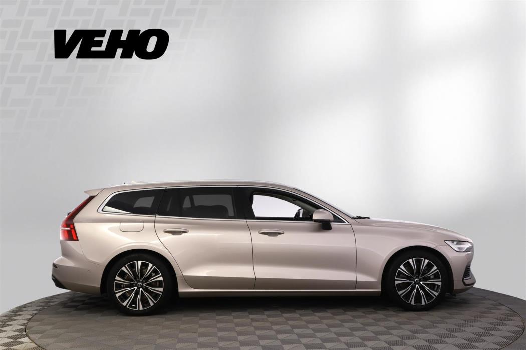 Volvo V60 2024