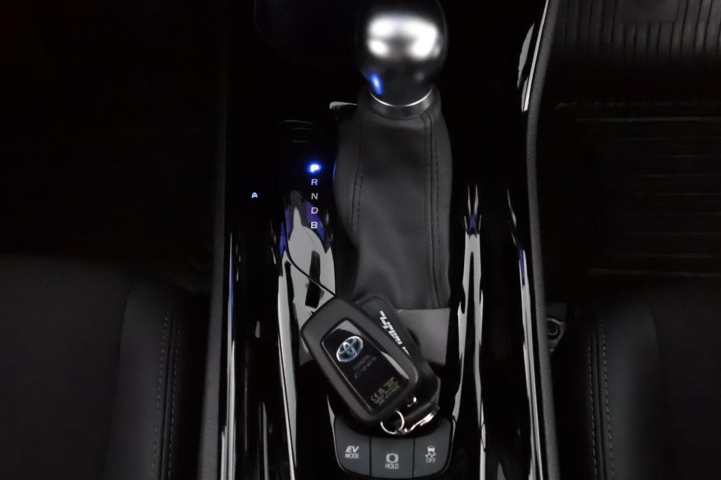 Toyota C-HR 2024