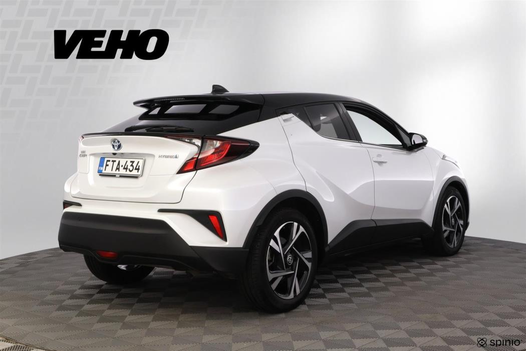 Toyota C-HR 2024
