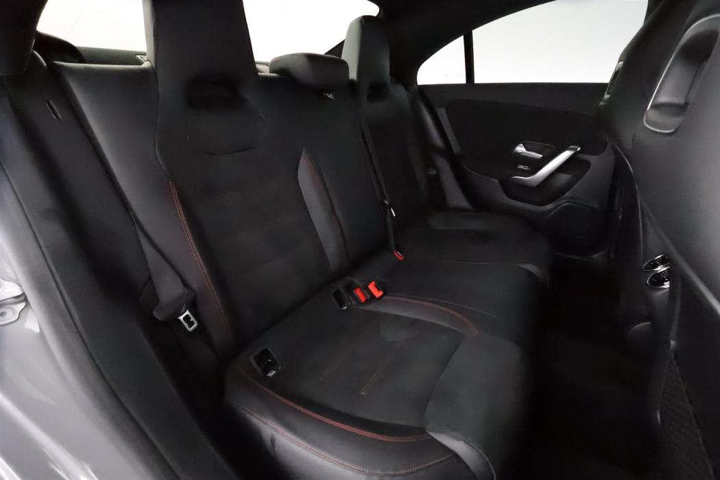 Mercedes-Benz CLA 2019