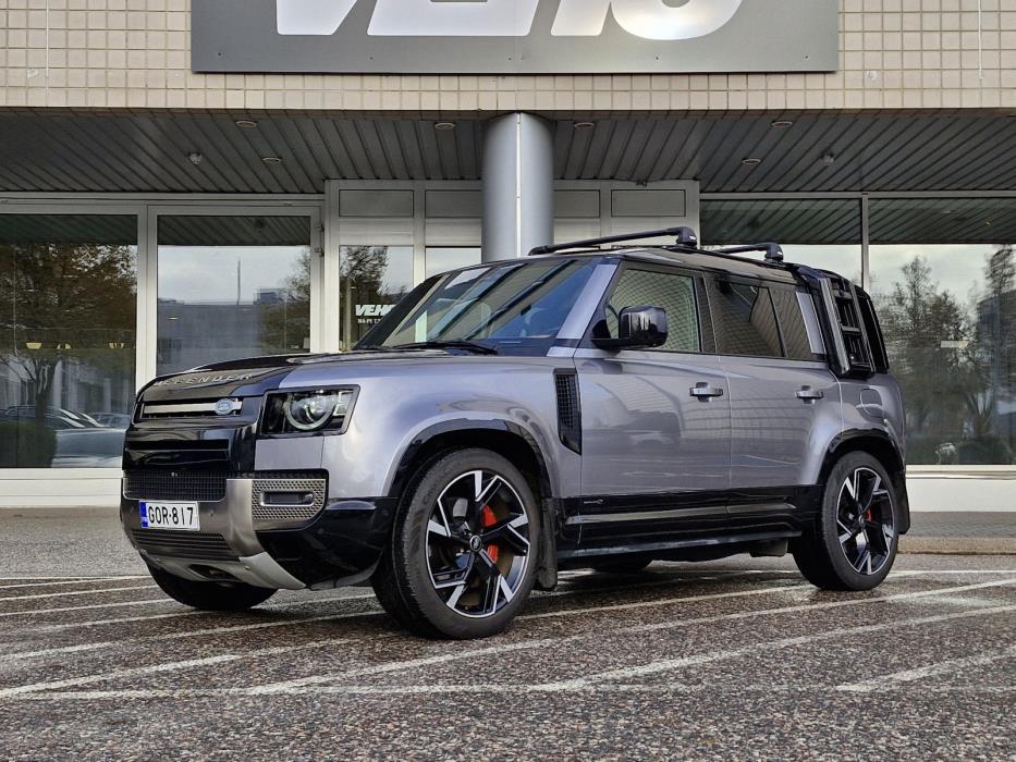 Land Rover Defender 2022
